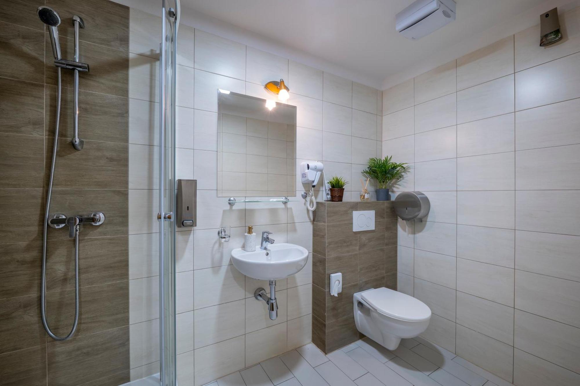 Hotel Koliba Hubertka Oravice Esterno foto